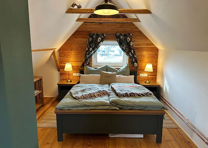 Kellerwaldchalet In Mit Garten Zur Alleinnutzung بيت للعطل Jesberg